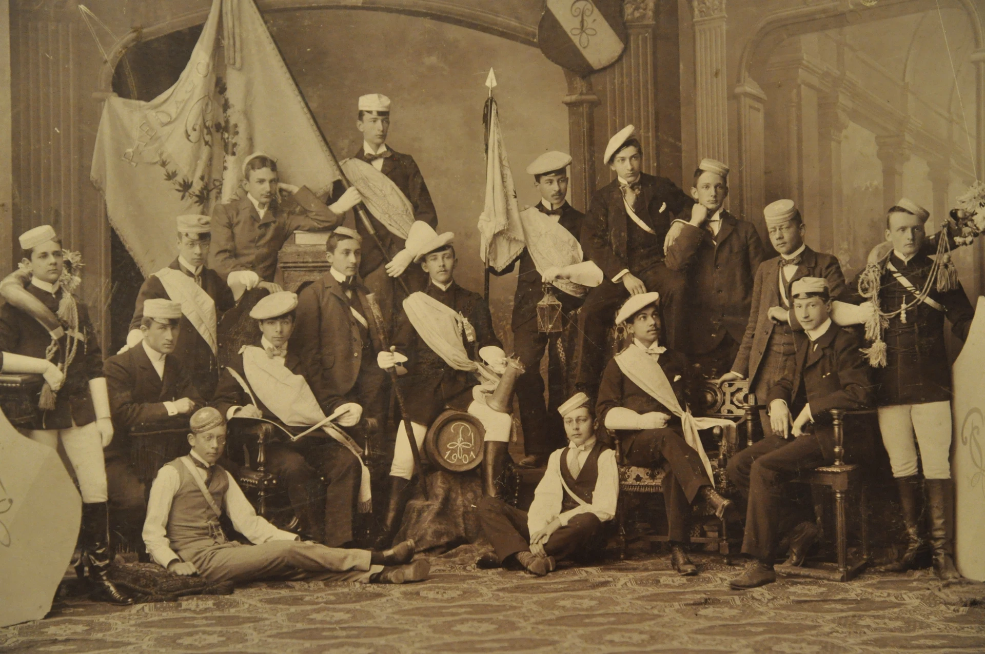 Réunion historique des membres (Alumni et Actifs)